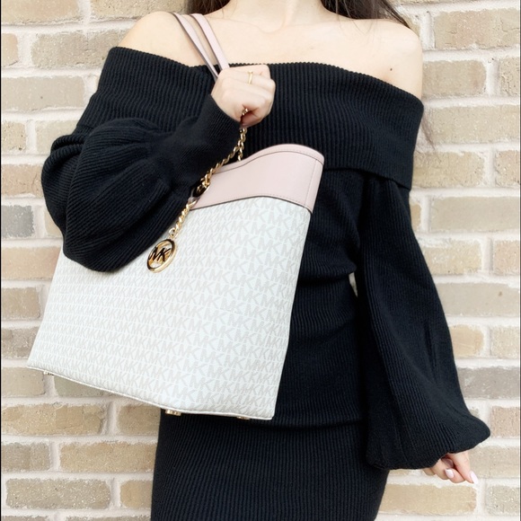 NWT Michael Kors Large Chain Tote Pink - Picture 3 of 4